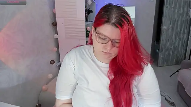 Snapshot of Melissa_Purr chatting on 07-16-26, 12:35 Melissa Purr online show from 07-16-26, 12:35