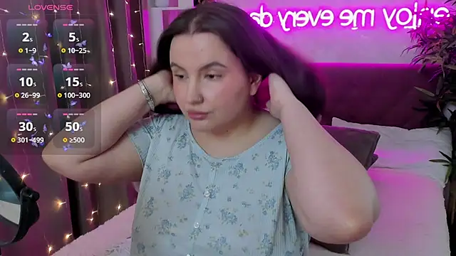 FeralPeach online show from 04-17-26, 07:00