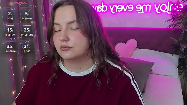 FeralPeach online show from 07-09-26, 06:03
