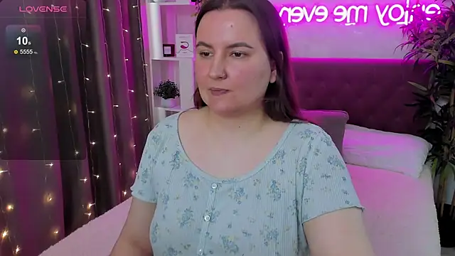 FeralPeach online show from 05-24-26, 08:58
