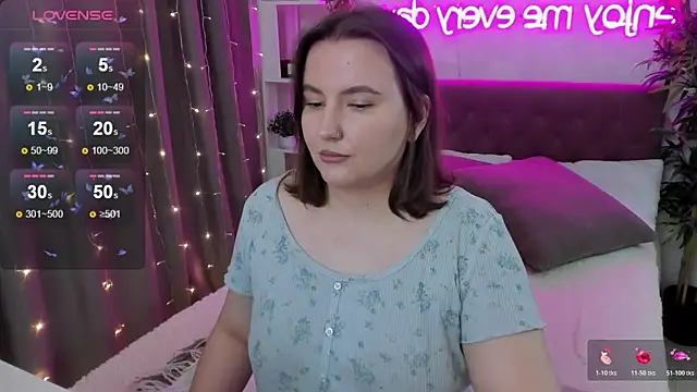 FeralPeach online show from 11-09-25, 04:38