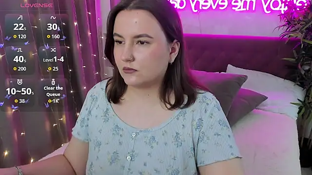 FeralPeach online show from 01-18-26, 05:22