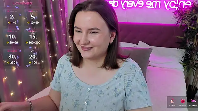 FeralPeach online show from 12-21-25, 08:05