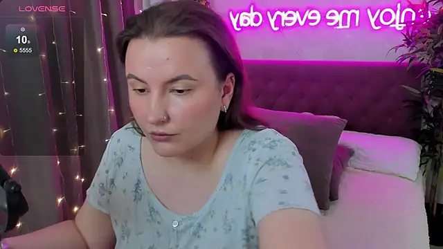 FeralPeach online show from 06-11-26, 10:12
