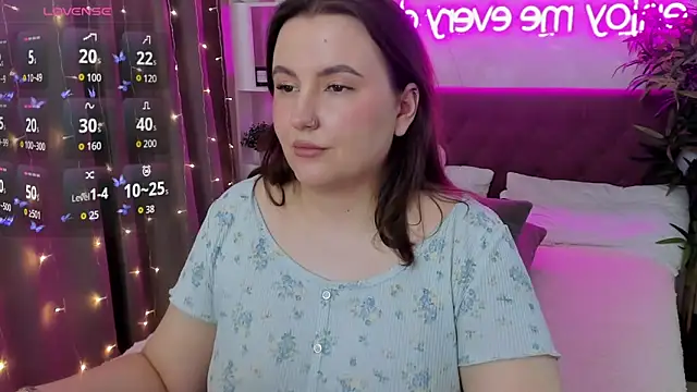 FeralPeach online show from 04-19-26, 08:04