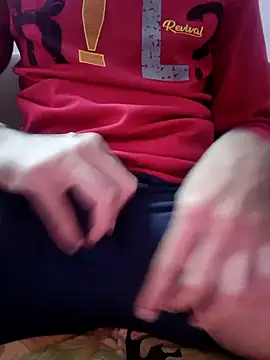 Collegeboywithbigweapan21 online show from 02-19-26, 05:21