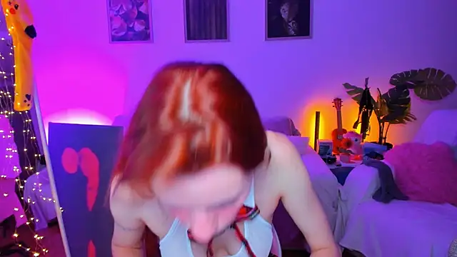 Alyssa Smitt online show from 10-27-25, 12:33