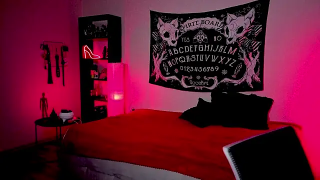 Magic Allie online show from 04-06-26, 08:10