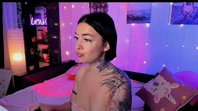 Magic Allie online show from 11-17-25, 06:39