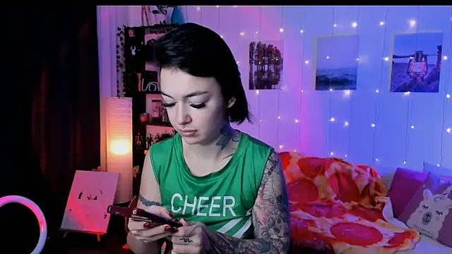 Magic Allie online show from 12-02-25, 06:37