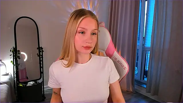 Eva Davi online show from 03-09-26, 03:15