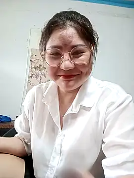 Snapshot of Rose_DiDi chatting on 06-12-26, 03:48 Rose DiDi online show from 06-12-26, 03:48