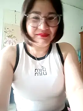 Snapshot of Rose_DiDi chatting on 04-21-26, 02:25 Rose DiDi online show from 04-21-26, 02:25