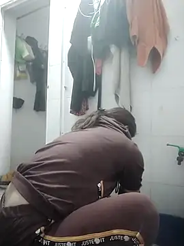 Rose DiDi online show from 02-26-25, 03:46