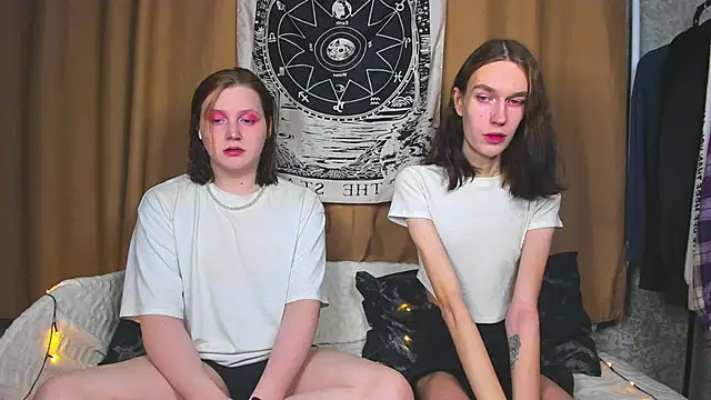 Calvin and Kevin online show from 02-21-25, 04:48