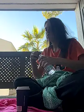 SafeinouterSpace online show from 12-04-25, 11:15