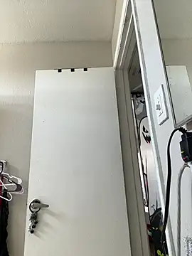 SafeinouterSpace online show from 03-07-26, 07:08