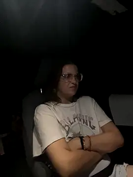 SafeinouterSpace online show from 11-07-25, 03:22