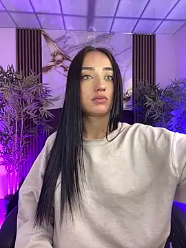 Snapshot of Ady_18 chatting on 02-13-26, 06:19 Ady 18 online show from 02-13-26, 06:19