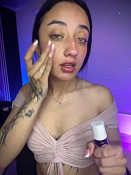 Ady 18 online show from 04-06-26, 08:32