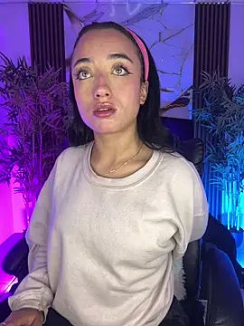 Snapshot of Ady_18 chatting on 02-08-26, 07:33 Ady 18 online show from 02-08-26, 07:33