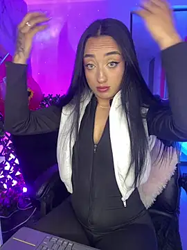 Snapshot of Ady_18 chatting on 02-19-26, 06:49 Ady 18 online show from 02-19-26, 06:49