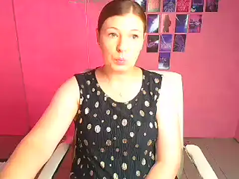 Snapshot of Lissmilf chatting on 07-18-26, 12:36 Lissmilf online show from 07-18-26, 12:36