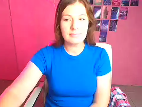 Snapshot of Lissmilf chatting on 08-06-26, 12:44 Lissmilf online show from 08-06-26, 12:44