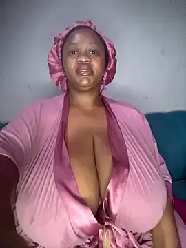 Chubbykarisma27 online show from 11-20-25, 04:35