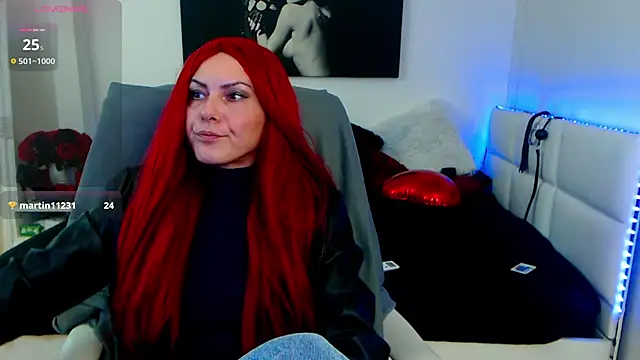 Snapshot of EvelynQueenn chatting on 03-04-25, 06:58 EvelynQueenn online show from 03-04-25, 06:58
