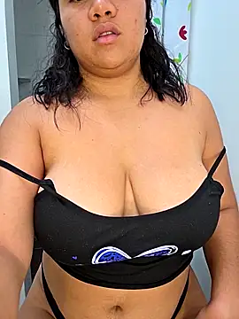 Watagatapitusberry1 online show from 09-14-25, 09:26