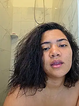 Watagatapitusberry1 online show from 12-14-25, 04:01