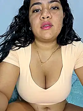 Watagatapitusberry1 online show from 10-25-25, 11:27