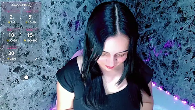 Lanna belle28 online show from 12-22-25, 01:55