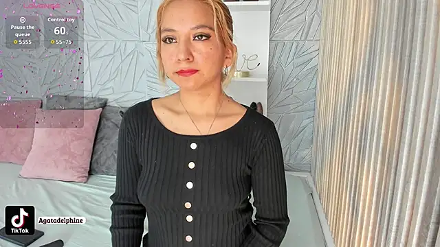 agatadelphine online show from 01-10-26, 01:50