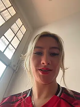 MaryDeniro online show from 03-13-26, 04:23