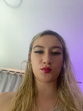 MaryDeniro online show from 05-07-26, 05:16