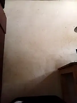 Snapshot of Uncletee112 chatting on 09-11-25, 07:52 Uncletee112 online show from 09-11-25, 07:52