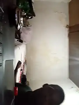 Snapshot of Uncletee112 chatting on 10-26-25, 09:37 Uncletee112 online show from 10-26-25, 09:37