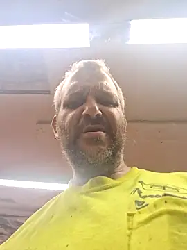 Snapshot of silkstroker6981 chatting on 09-26-25, 03:41 silkstroker6981 online show from 09-26-25, 03:41