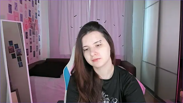 Vanessa Verona online show from 07-16-26, 05:15