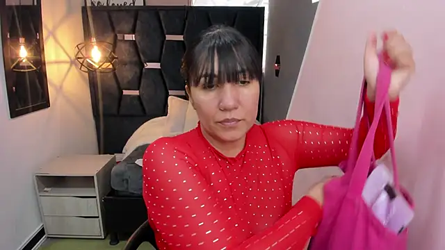 GiaFox  online show from 12-02-25, 04:30