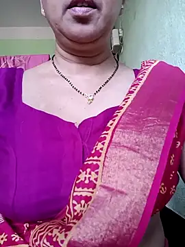 Snapshot of Rosy-B chatting on 09-25-25, 09:48 Rosy-B online show from 09-25-25, 09:48