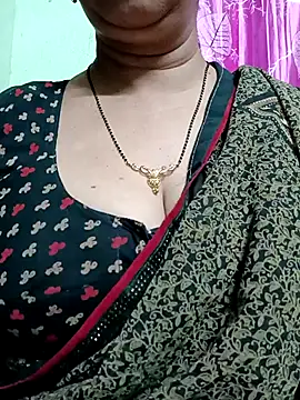 Rosy-B online show from 12-19-25, 09:28