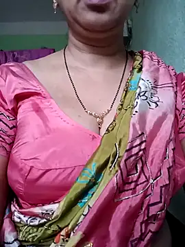 Snapshot of Rosy-B chatting on 10-06-25, 12:34 Rosy-B online show from 10-06-25, 12:34