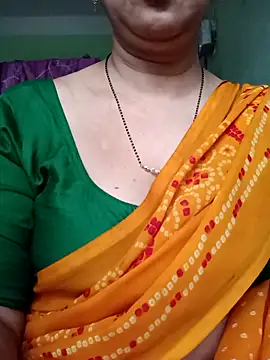 Snapshot of Rosy-B chatting on 03-20-25, 12:30 Rosy-B online show from 03-20-25, 12:30