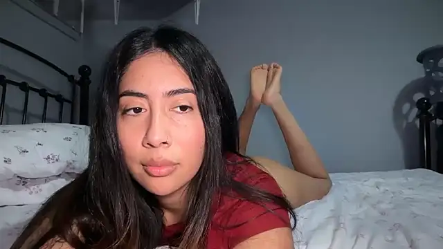 LorenaAnderson online show from 04-12-26, 10:02