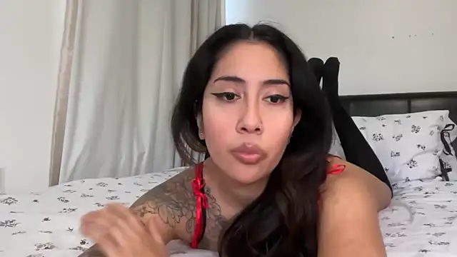 LorenaAnderson online show from 12-05-25, 02:48