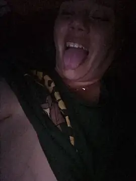 Off the Lesh online show from 11-23-25, 04:06