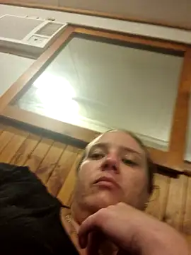 Snapshot of Off_the_Lesh chatting on 10-29-25, 12:15 Off the Lesh online show from 10-29-25, 12:15